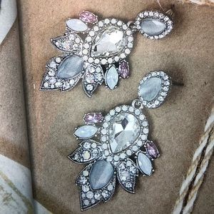 Chloe + Isabel Jewelry - Juliet Statement Earrings Chloe + Isabel Jewelry - Juliet Statement Earrings